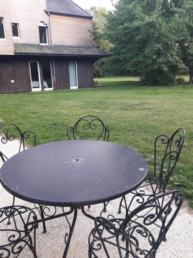 Gite 2 Pers 1 Chb A Harcourt Extérieur photo